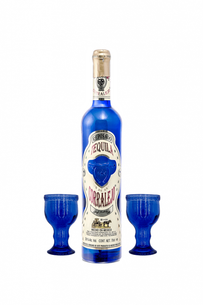 Tequila Corralejo Reposado con bicchieri